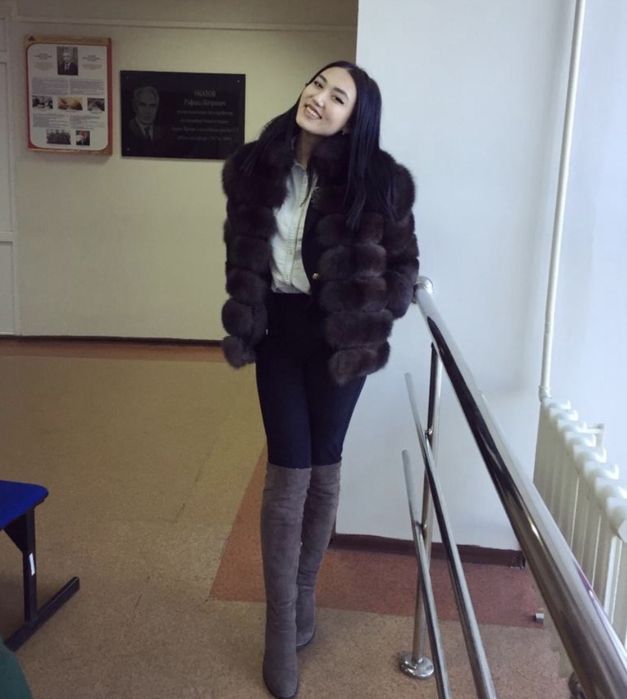 Продаю шубу песец