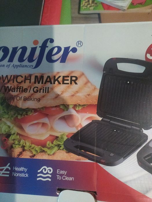 Продаю Вафельницу