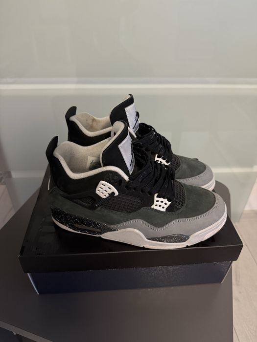 Jordan 4 Retro Fear
