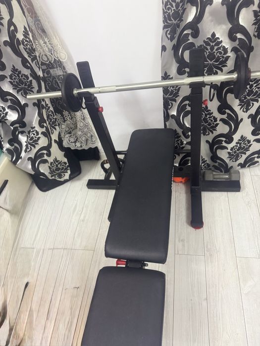 Banca fitness bara si greutati , stare buna