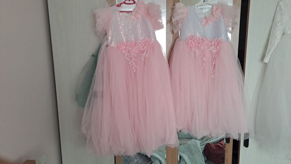 Платье на девочку (белое, розовое, голубое, зеленое)