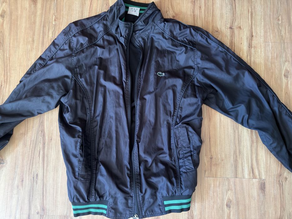 Яке Lacoste………..