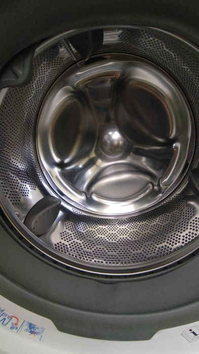 Пералня Electrolux PerfectCare 600