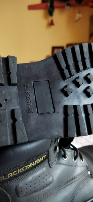 Туристически обувки