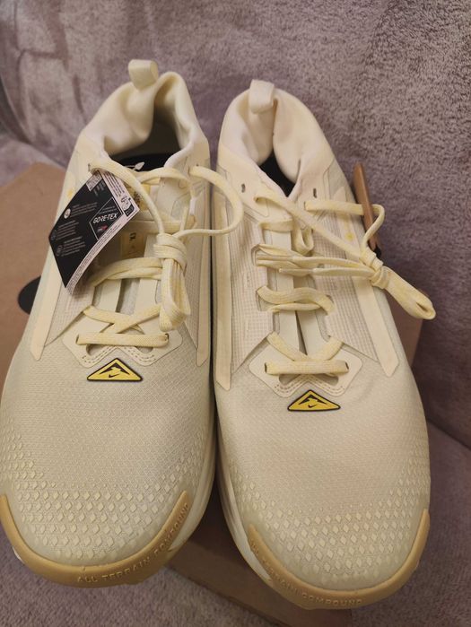 Чисто нов Nike gore tex 48.5