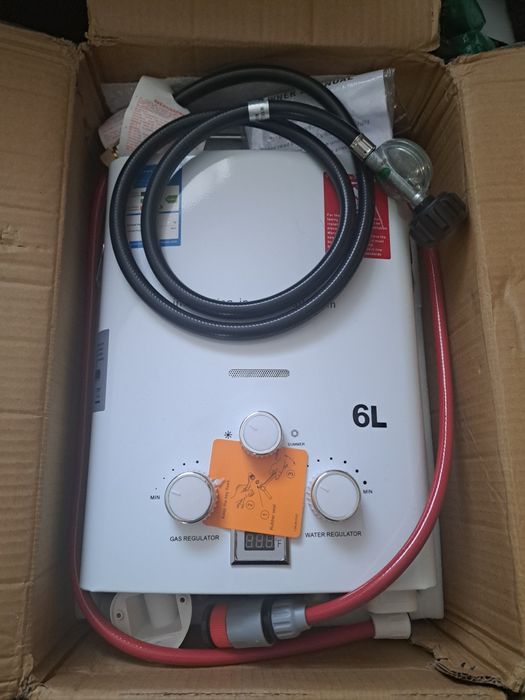 Газовый водонагреватель