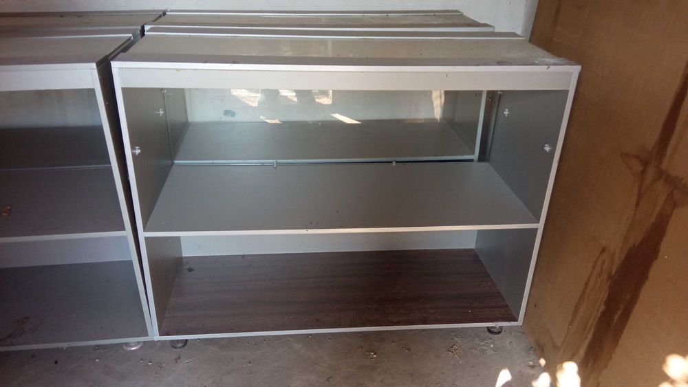 Продам торговую витрину