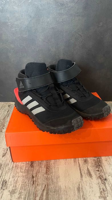 Обувки Adidas Тerrex