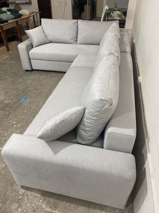 Диван угловой размер 370*240