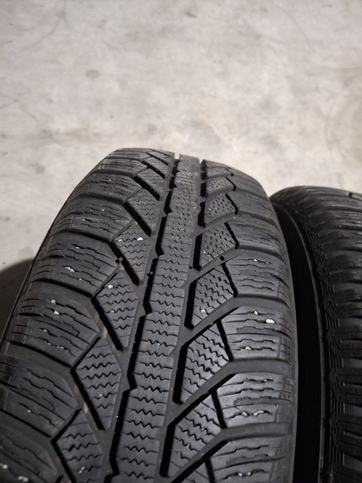 2  Anvelopele de iarnă 195 65 r15 Semperit