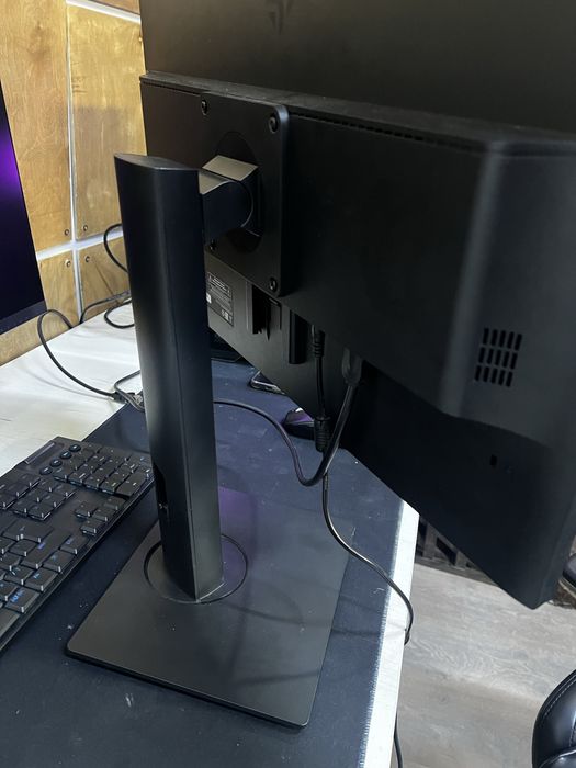 Монитор DEXP 24” Full HD / 75 Гц / IPS DF24H1