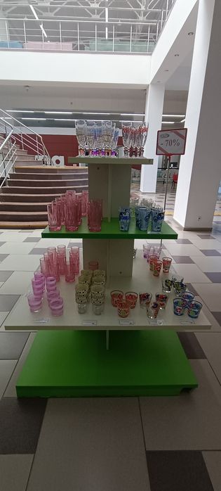 Продается товар по 70% скидки