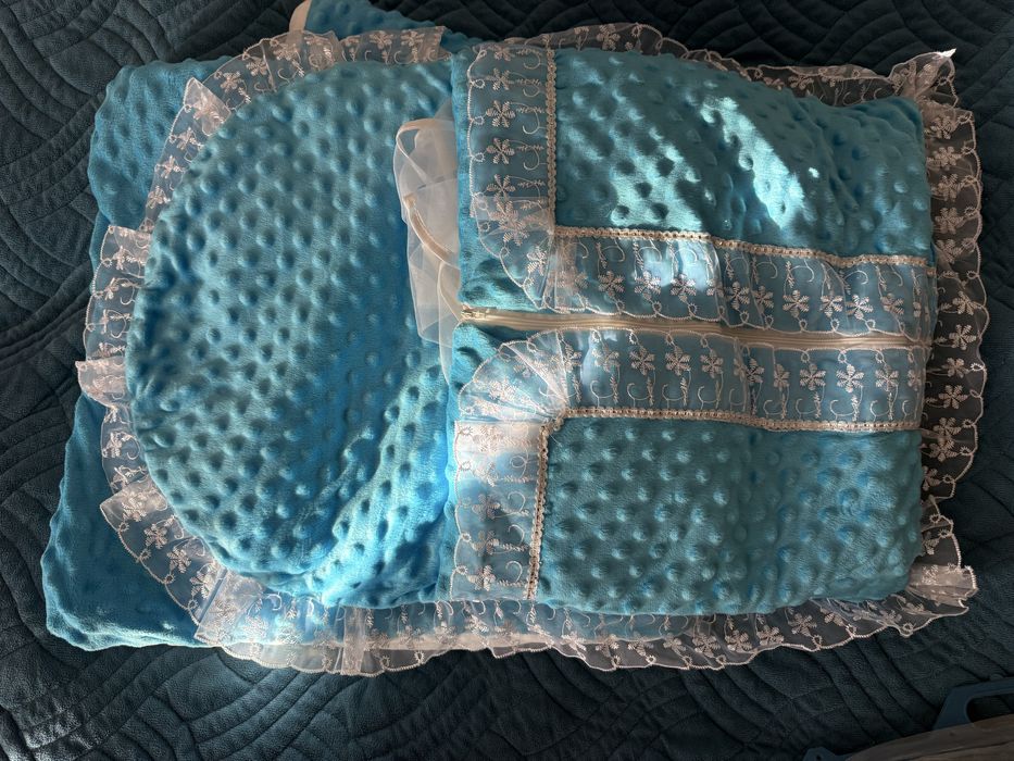 Продам куртки коверт