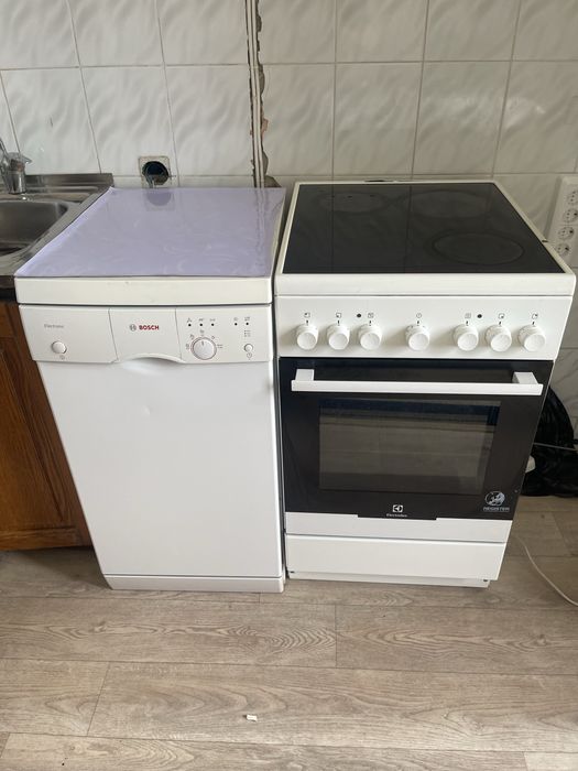 Продам электроплиту