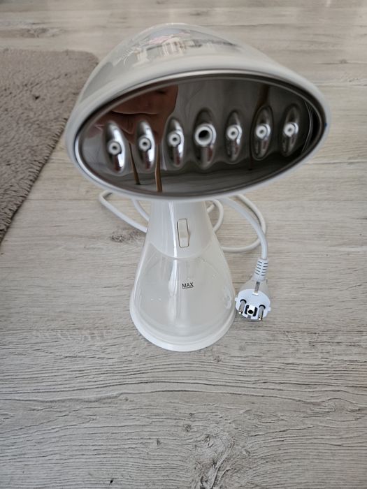 Aparat de călcat vertical