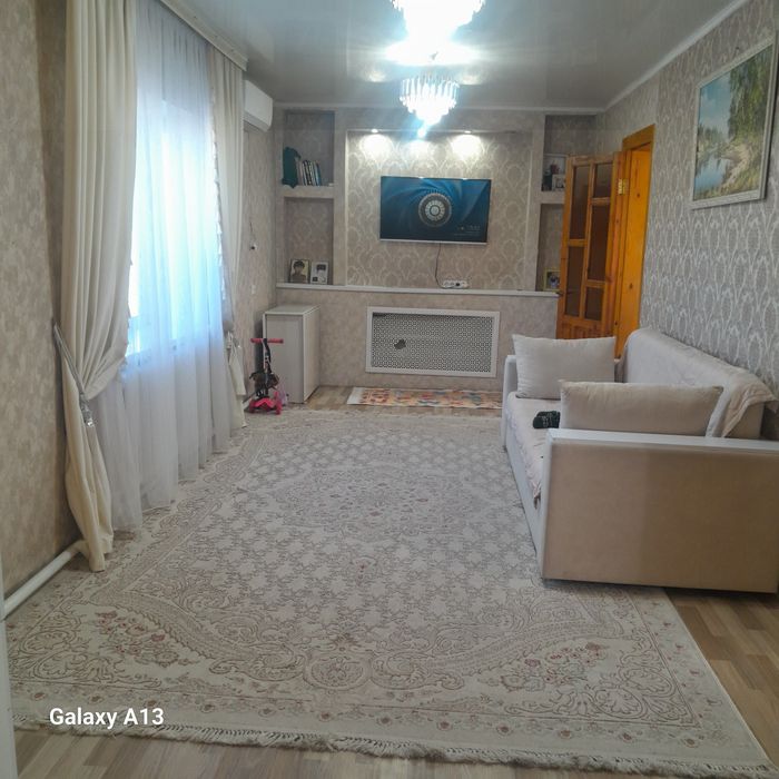 Бобровкадан 3-бөлмелі үй сатамын