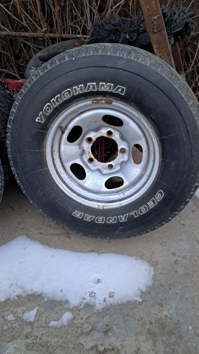 Продается шина R 16