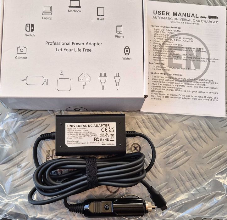 100W USB-C адаптер/зарядно за кола.