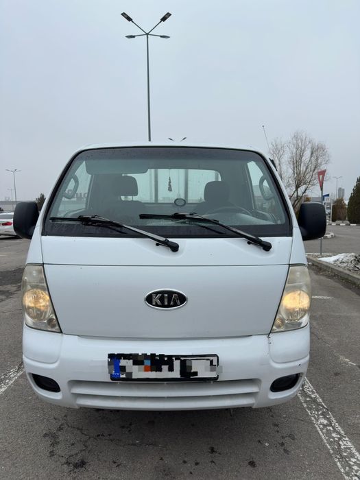 KIA K2500 anul 2006