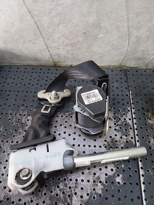 Centura siguranta stanga fata cu pretensiometru nissan juke f15 617968200a