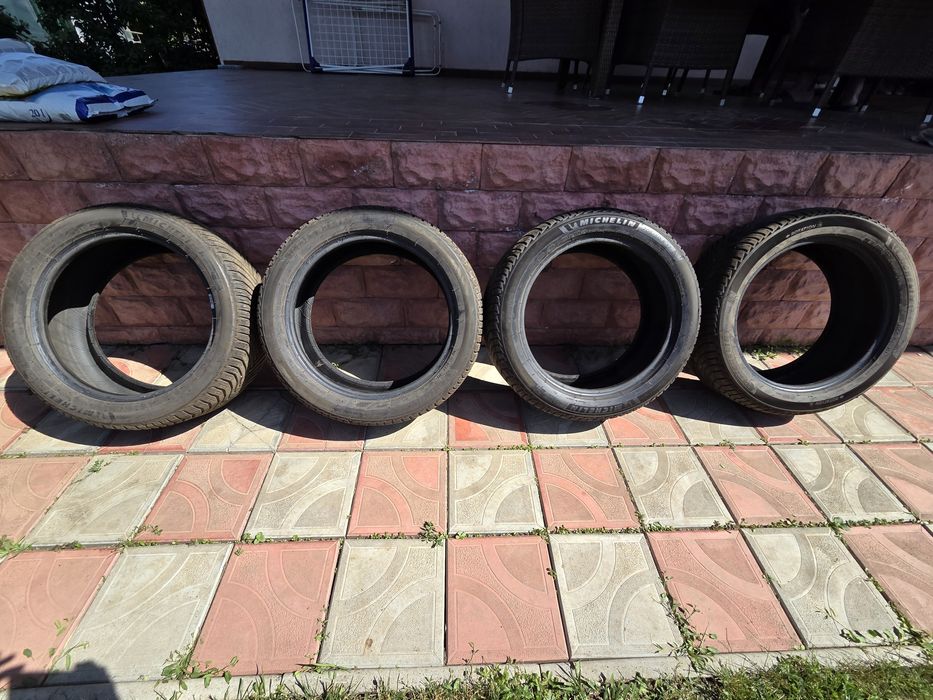 ANVELOPE MICHELIN ALPIN 7 205/50/R17
✔️ DOT 2524
✔️ Rulate doar aproximativ 5000 km
