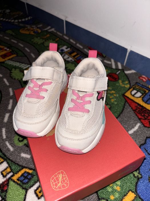 Adidasi Zara cu Minnie