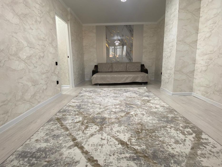 Сдаётся 2 комнатная квартира