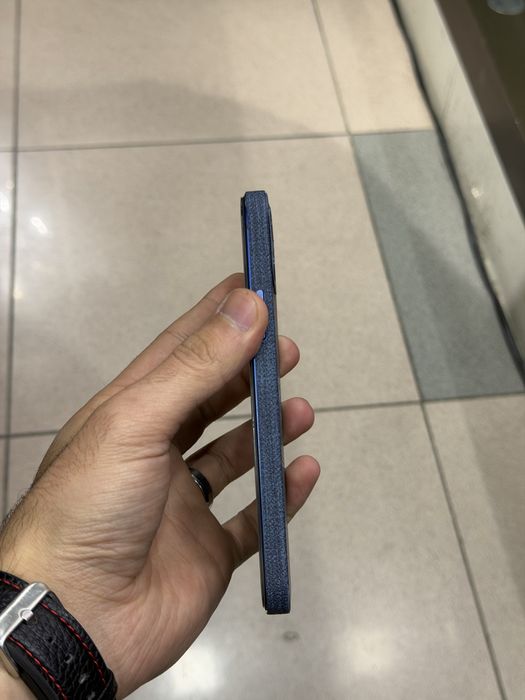 Iphone 12 128gb feyc id ishlaydi