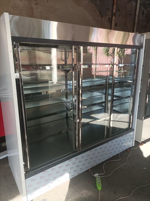 Витрина Холодильник