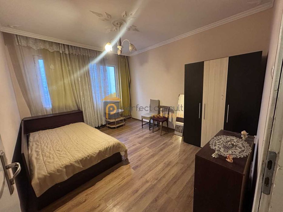 Дава се под наем Тристаен апартамент в Пловдив, Христо Смирненски - 100 кв.м за 465 € - Снимка #7