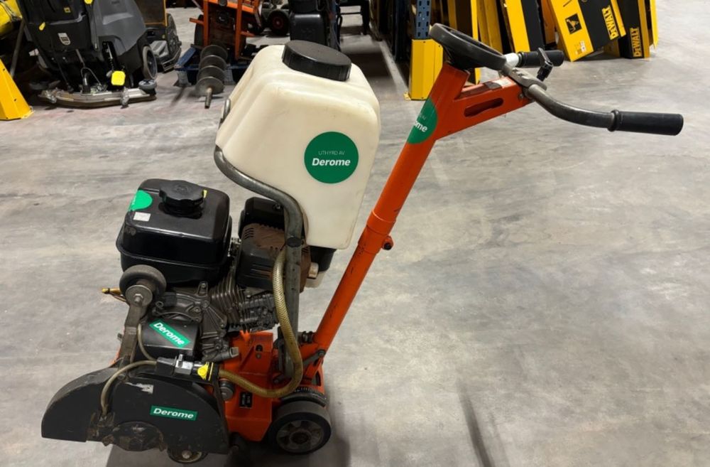 Husqvarna SF390.