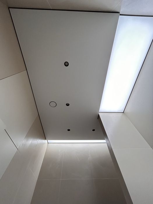 натяжные потолки