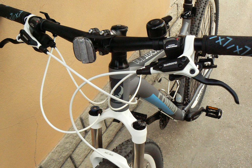 Bicicleta mountain bike Conway 29