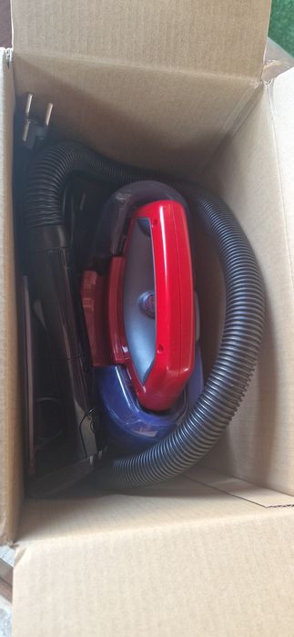 Прахосмукачка за пране на килими и тапицерия Bissell SpotClean Pro – М