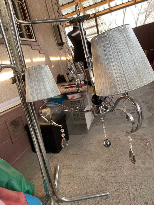 Люстра 3 рожковая с подвесками