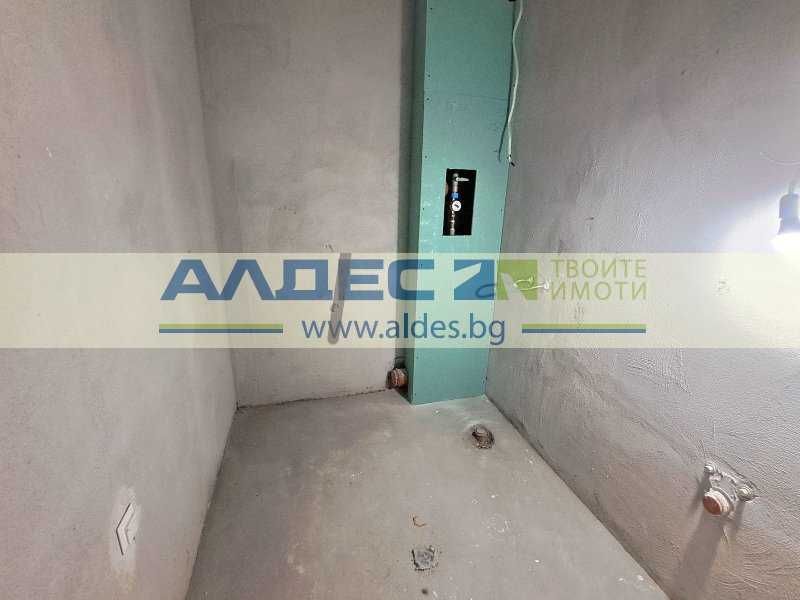 Чисто нов тристаен ап. с Акт 16 в Дървеница!