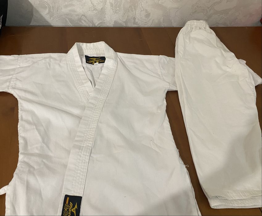 Кимано мизуно  для каратэ и дзюдо