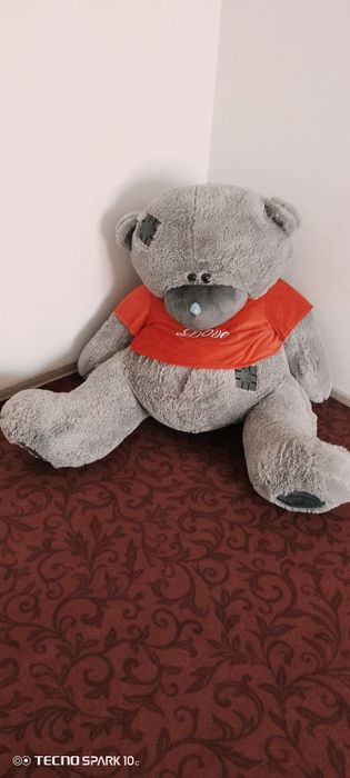 Ayiq katta buyi 130 sm oʻyinchoq yangi narxi 500 ming kelishamiz