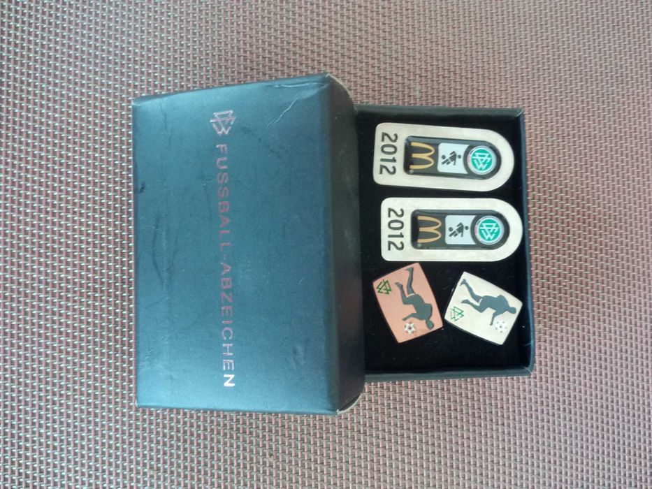 Фенско футболно предложение.