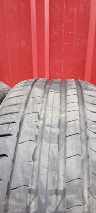 Vând cauciucuri runflat