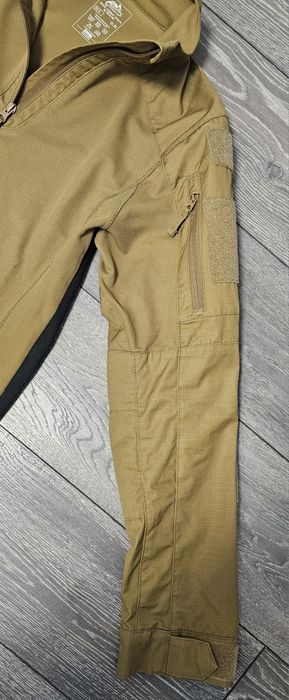 Bluza Tactica Helikon Tex, culoarea coyote, nou, fara eticheta