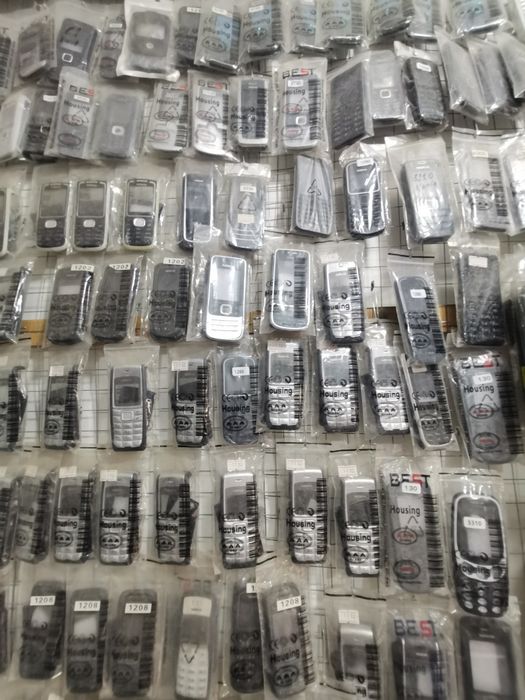 Телефон корпуслар сотилади