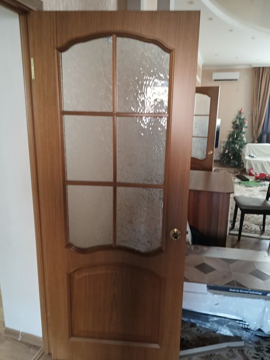 Продам межкомнатные двери