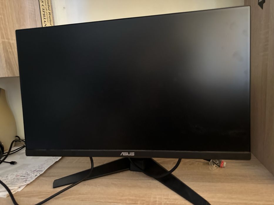 Vand monitor Asus Tuf Gaming 180hz, 23,8 inch in garantie