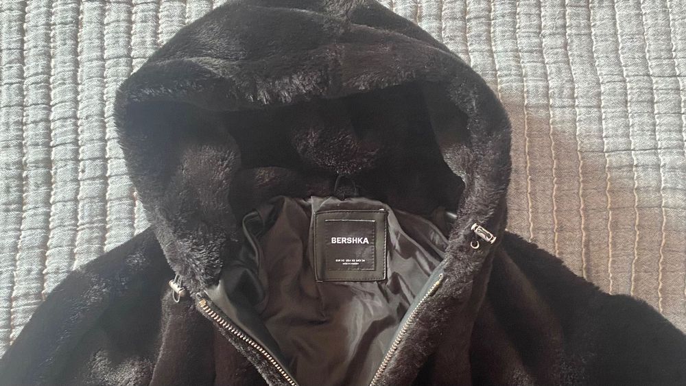 Продавам Bershka
