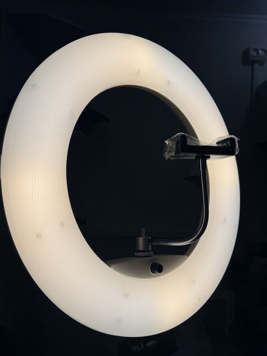 Кольцевая лампа