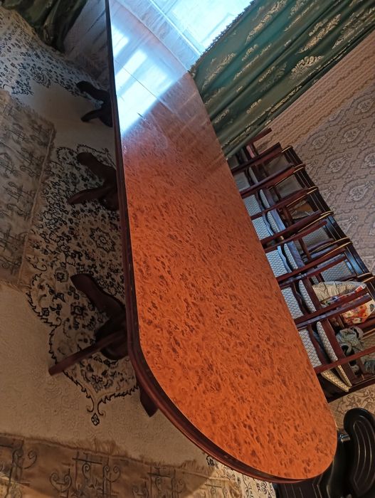 Продам стол стулья