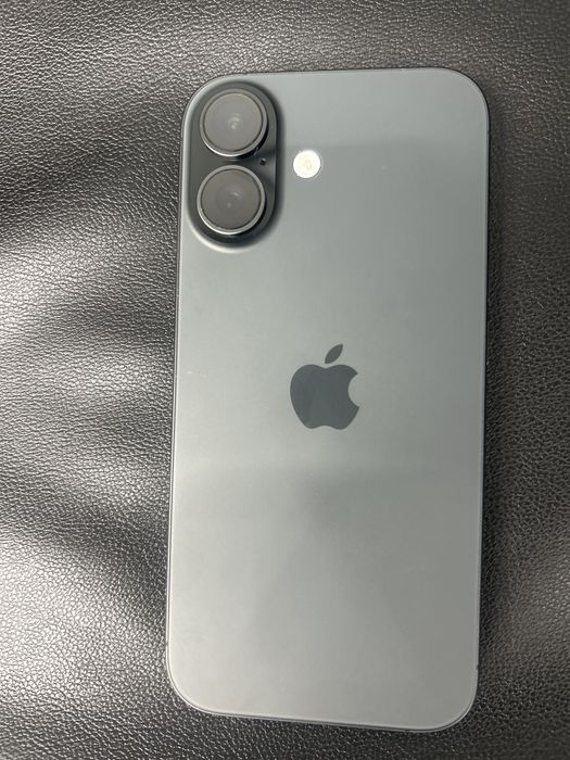Iphone 17 simplu