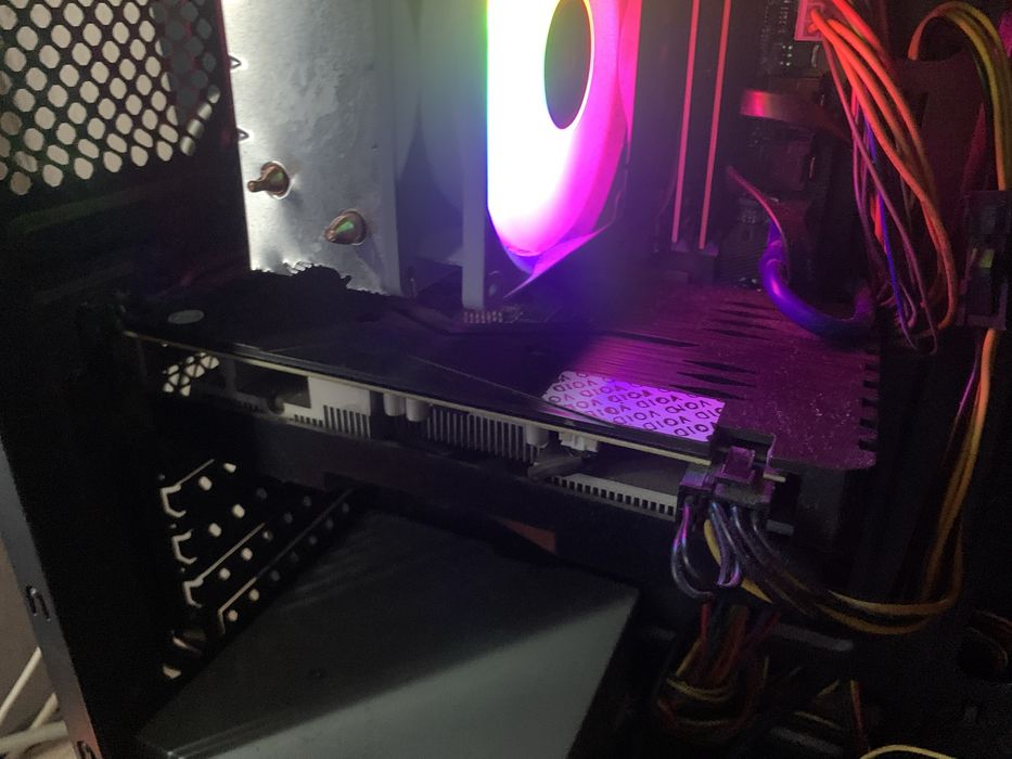 Продам Rx 6600 на 8gb