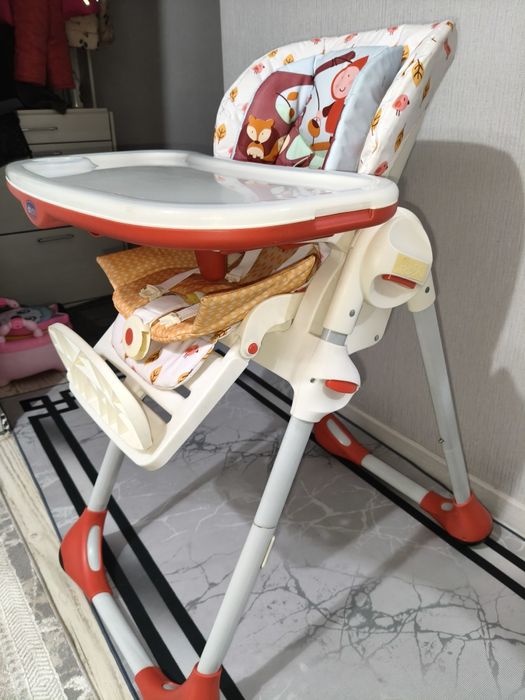 Продам столик для кормления